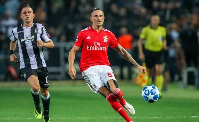 对于一位刚 对于一位刚