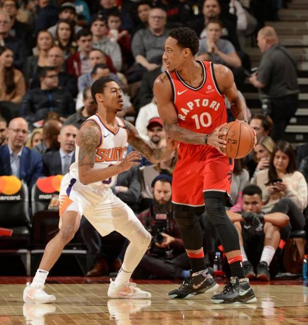 足球交流的 足球交流的