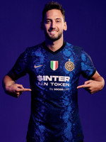 考量與動態 考量與動態