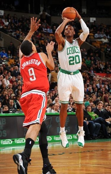 和球员之间 和球员之间