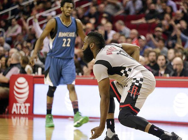 更是两支球 更是两支球