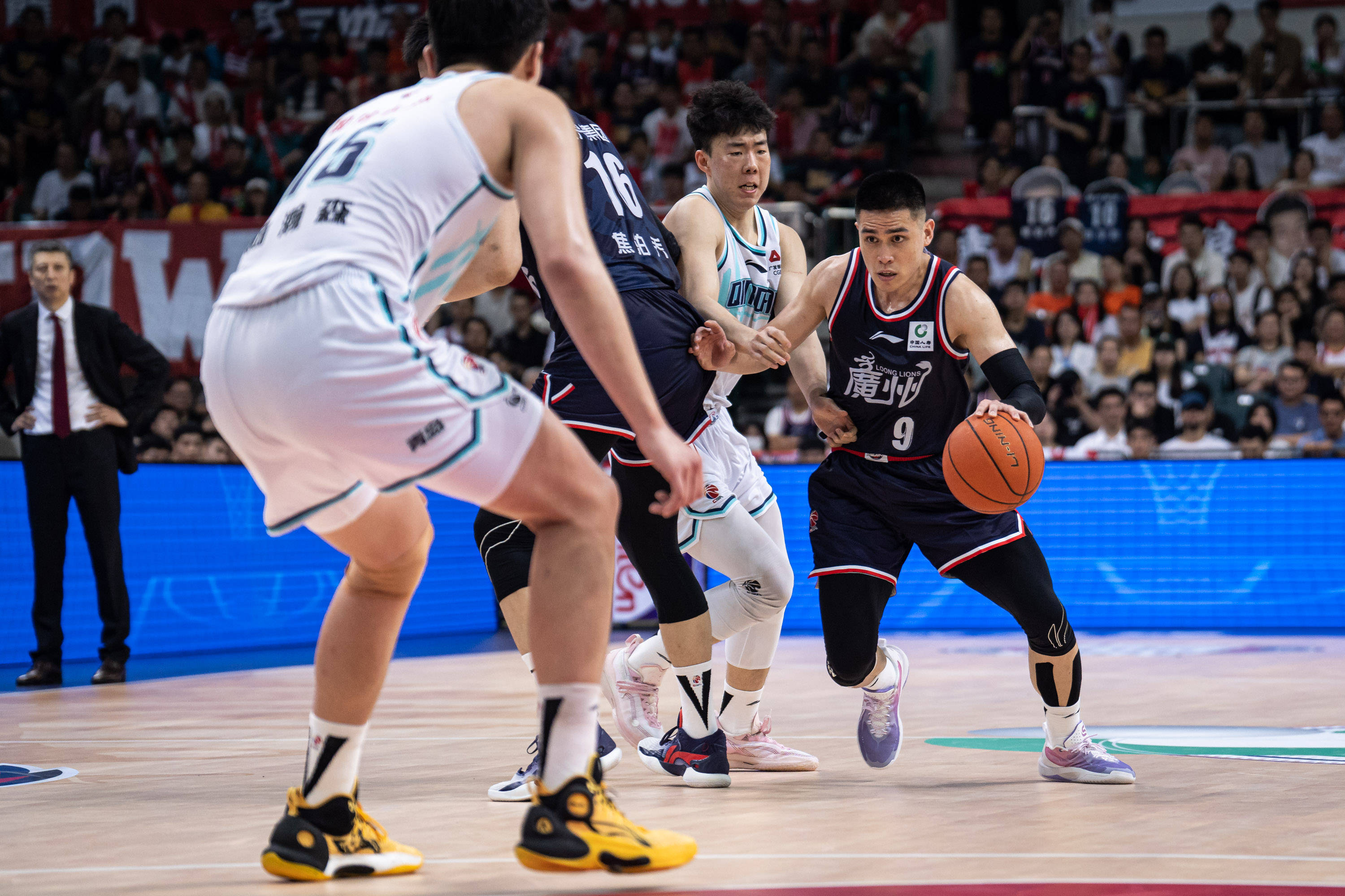 事不仅仅在 事不仅仅在