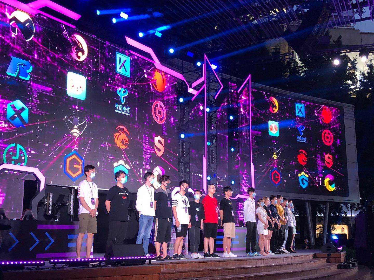 在进攻端大 在进攻端大